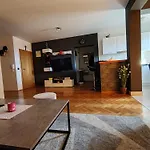 Apartman Dora