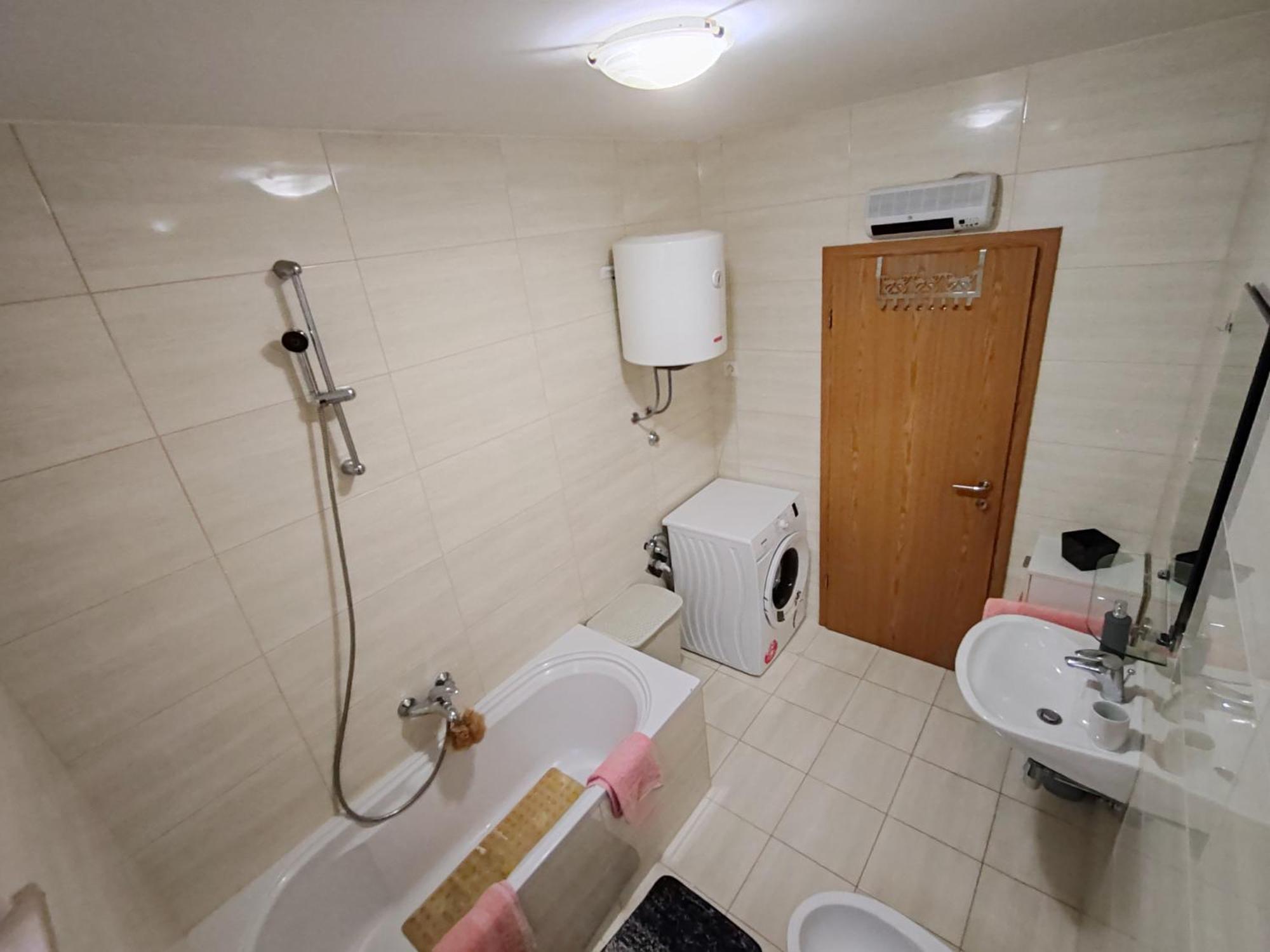 Apartman Dora